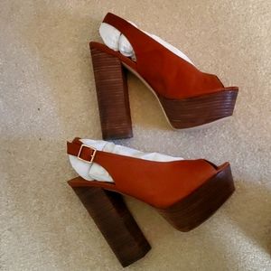 Steve Madden Leather Platform Heels size 9